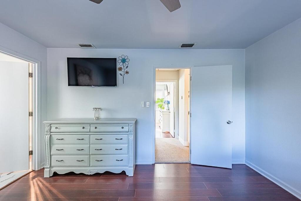 Elegant Townhome Retreat With King Bed Near I-10, Capitol, Fsu & Famu Tallahassee Zewnętrze zdjęcie